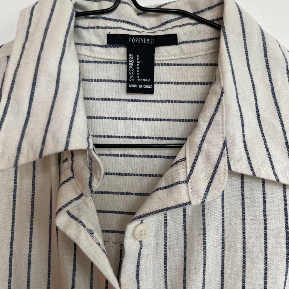 Stripe Collared Tunic Top - Picture 3 of 4